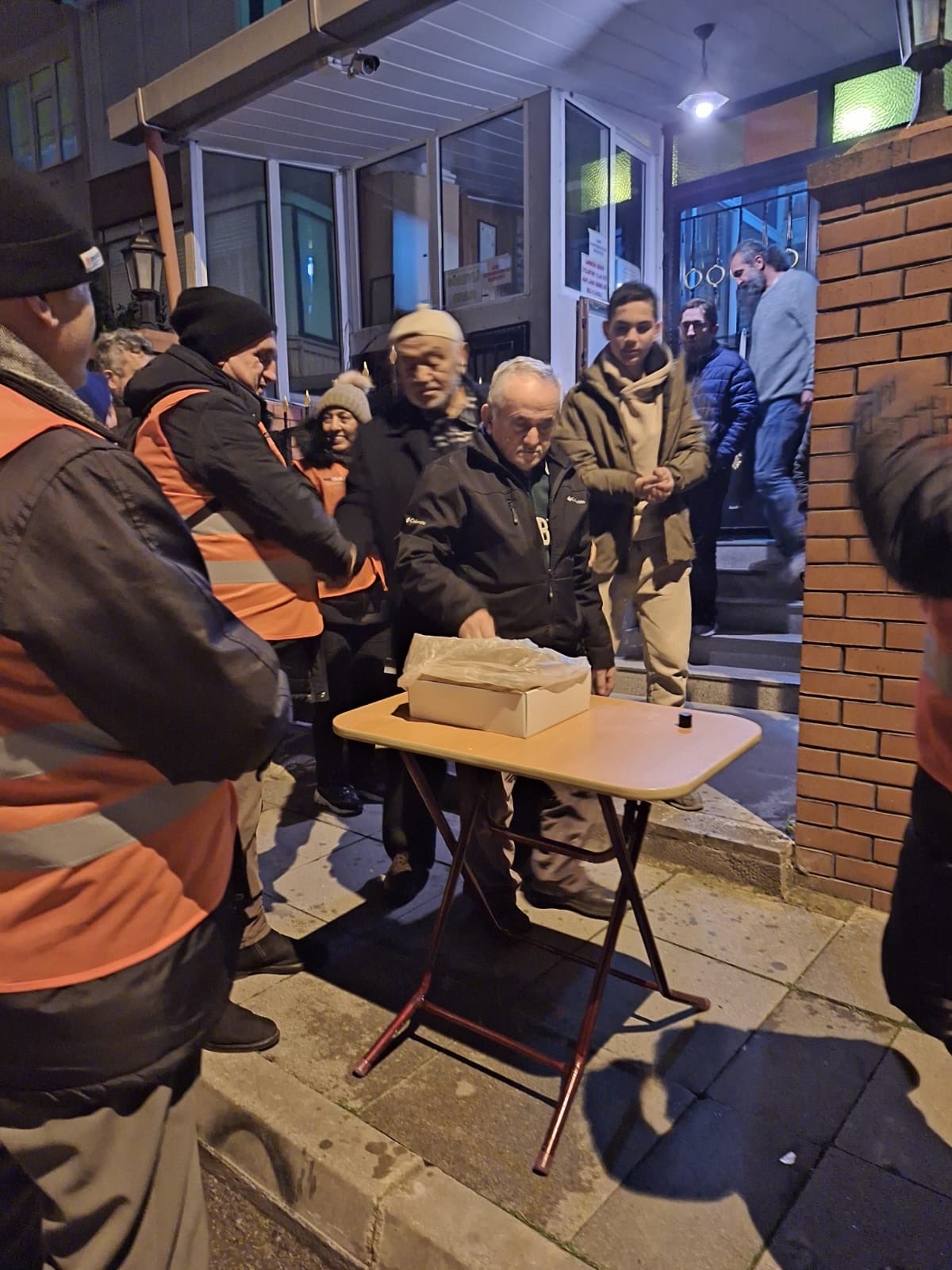 Manevi İklimde Gönül Seferberliği: Her Akşam Farklı Bir Camimizde Hemşehrilerimizle Buluşuyoruz