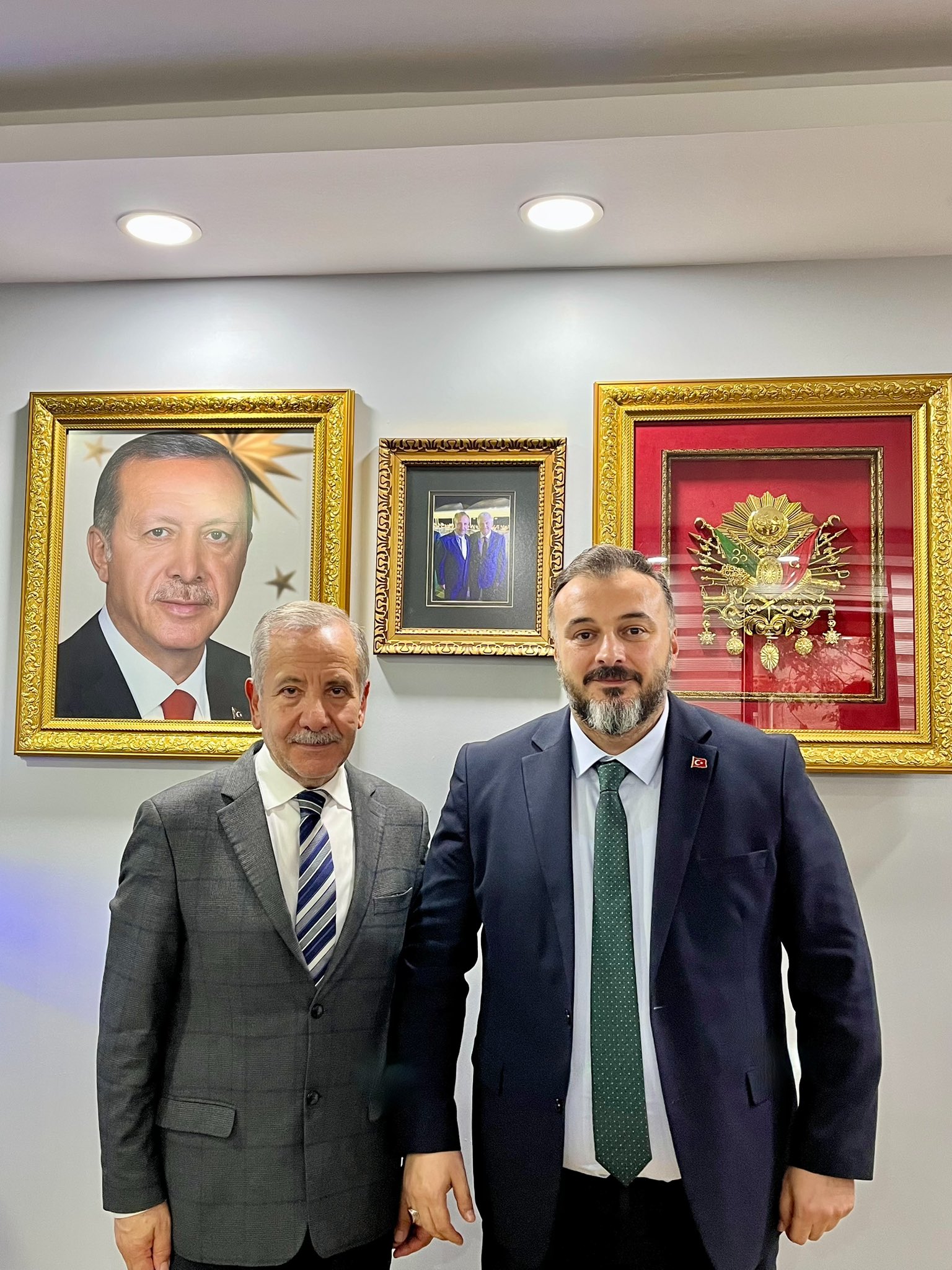 Maltepe Esnaf ve Sanatkârlar Odası Başkanı Sayın Yunus Erdeli’yi makamında ziyaret ettik.