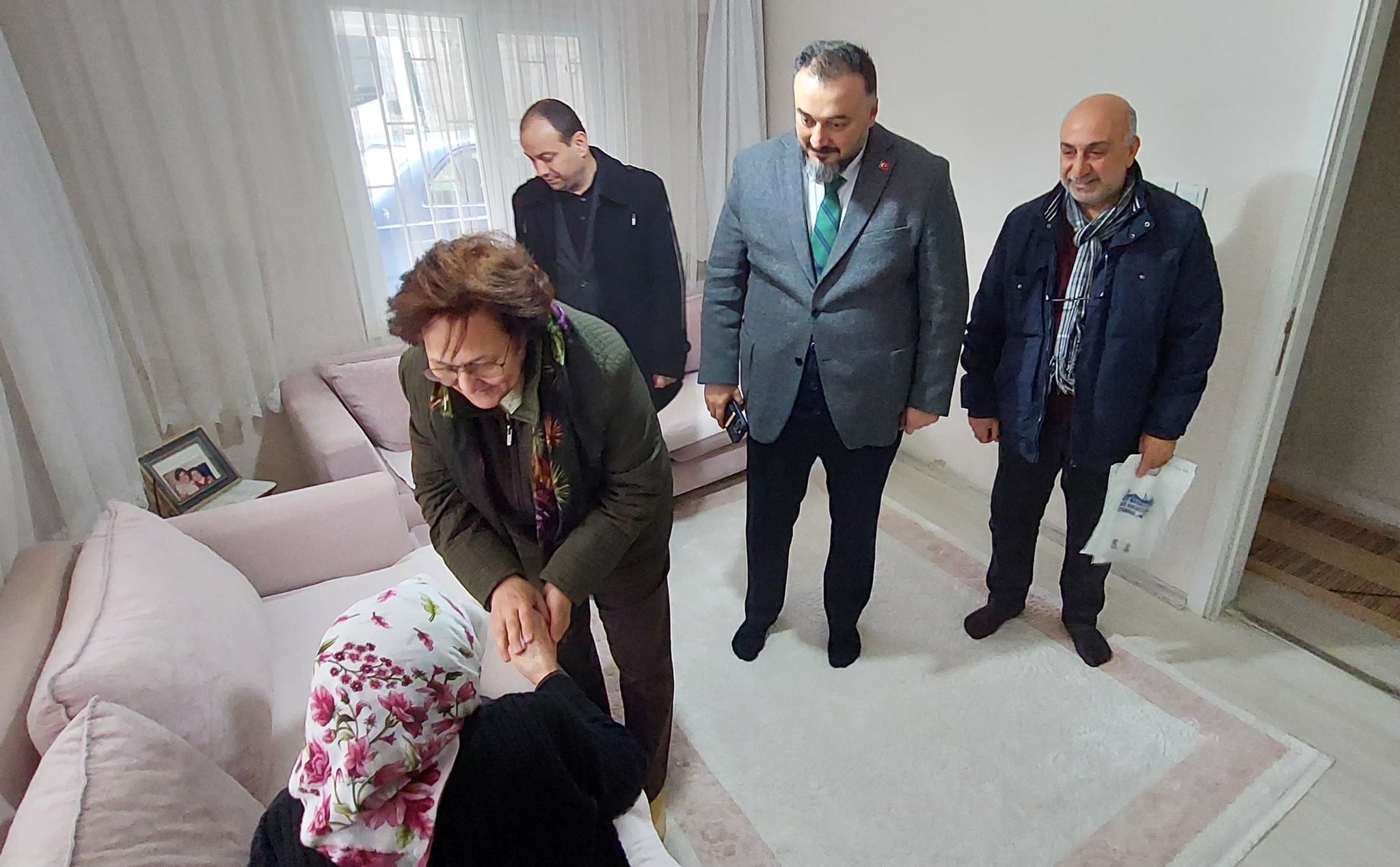 Küçükyalı’da Gönül Seferberliği: İl Başkan Yardımcımız ile Hane Ziyaretlerimizi Gerçekleştirdik